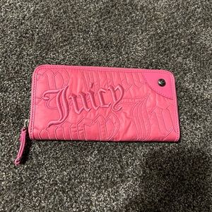 Juicy couture wallet